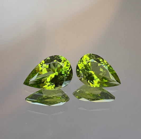 Peridot Pair   2.43 ctw  Pear Shapes  9.0 x 6.0 mm
