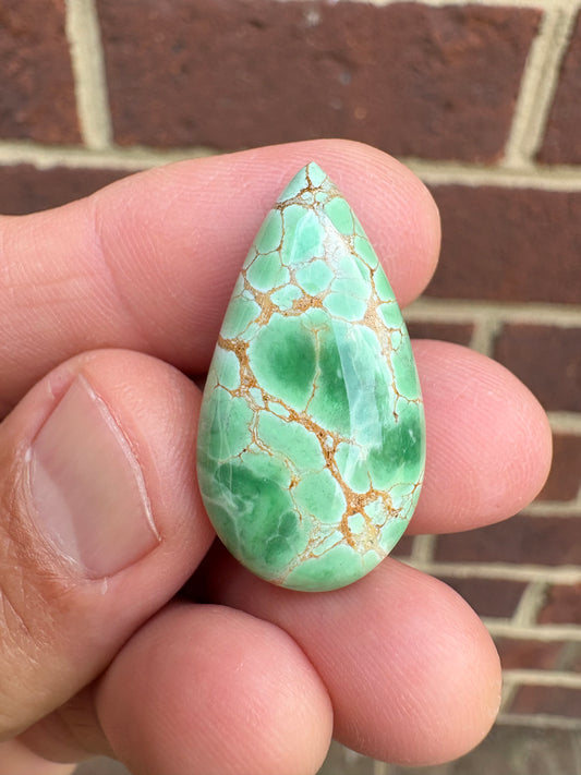 Variscite Cabochon   27.65 ct  Pear Shape  32.3 x 17.4 x 7.0