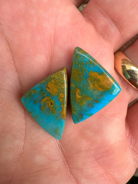 Peruvian Blue Opal Pair   27.97 ctw   Triangle Cabs  25.3 x 15.6 x 6.4
