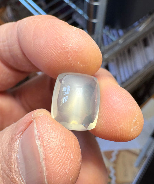 Moonstone   12.58 ct  Sugarloaf Cab  14.8 x 12.5 x 10.0 mm