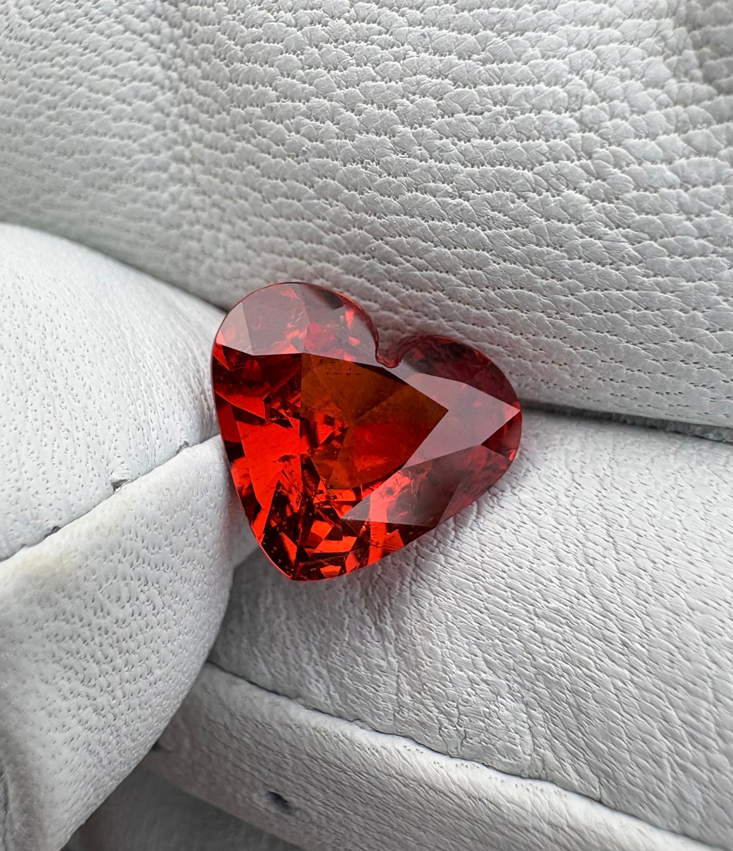 Spessartite Garnet   2.76 ct  Heart Shape  9.7 x 8.4 x 4.6 mm